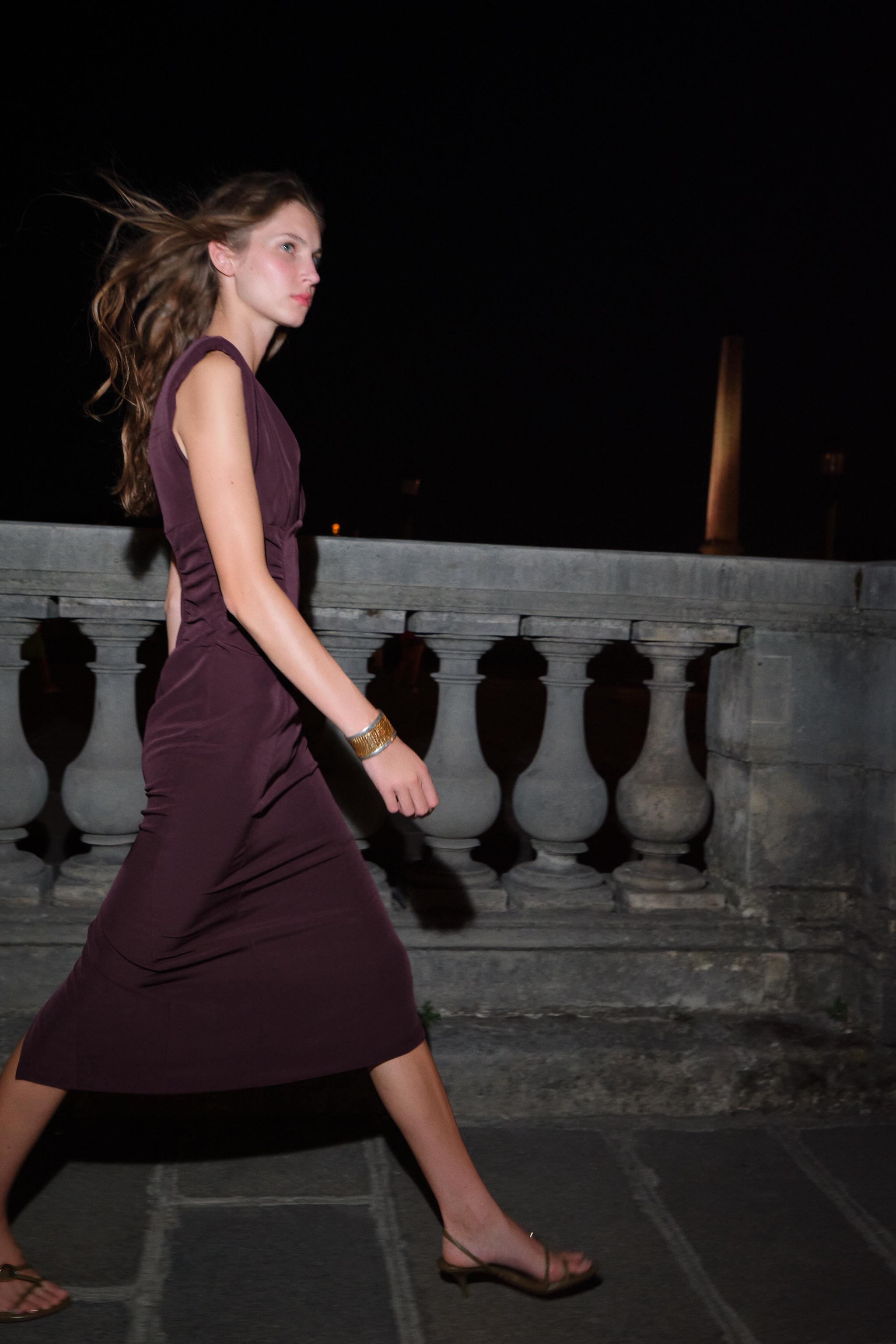 ROBE MI-LONGUE DRAPÉE